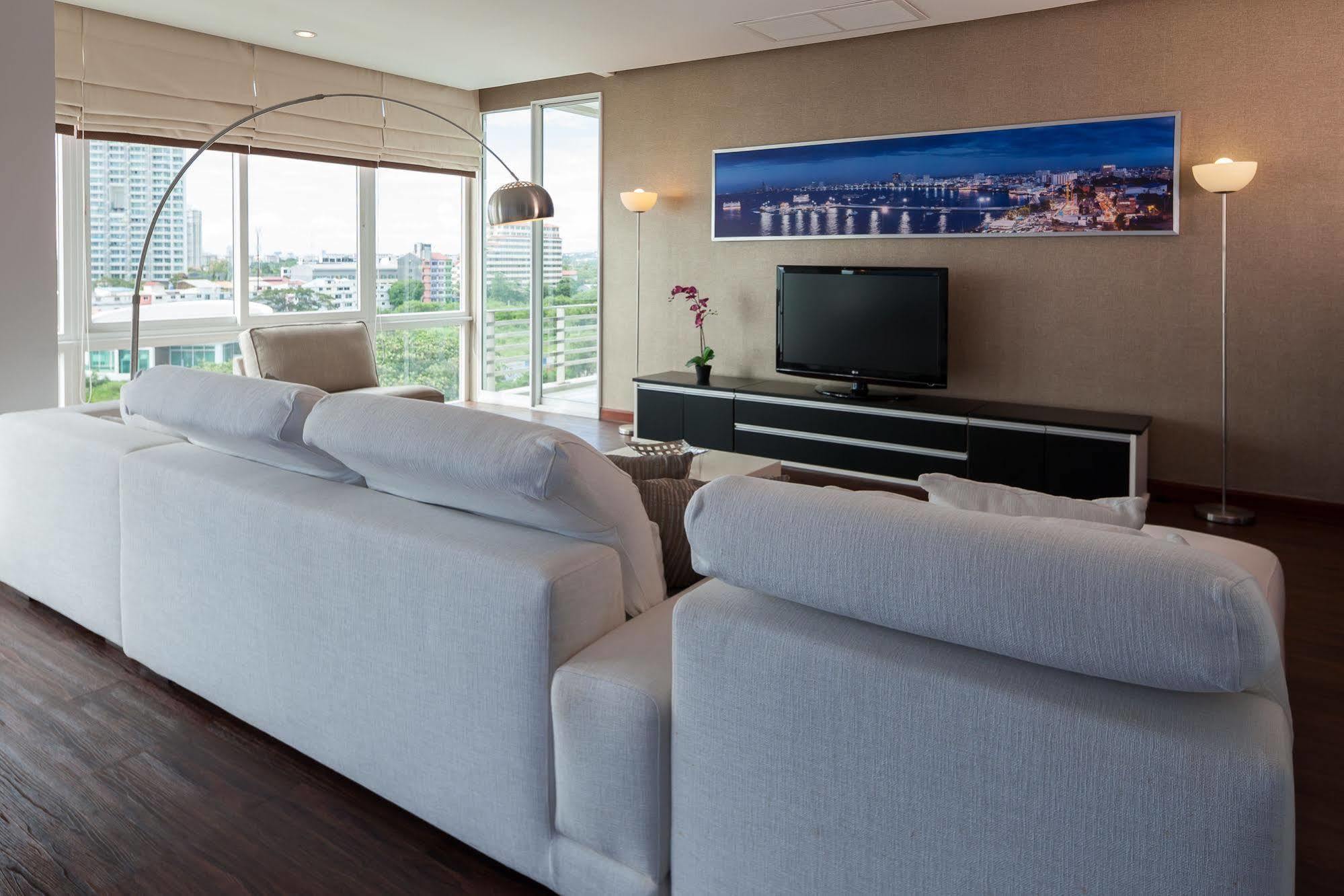 Musselana Condominium Джомтьен Экстерьер фото