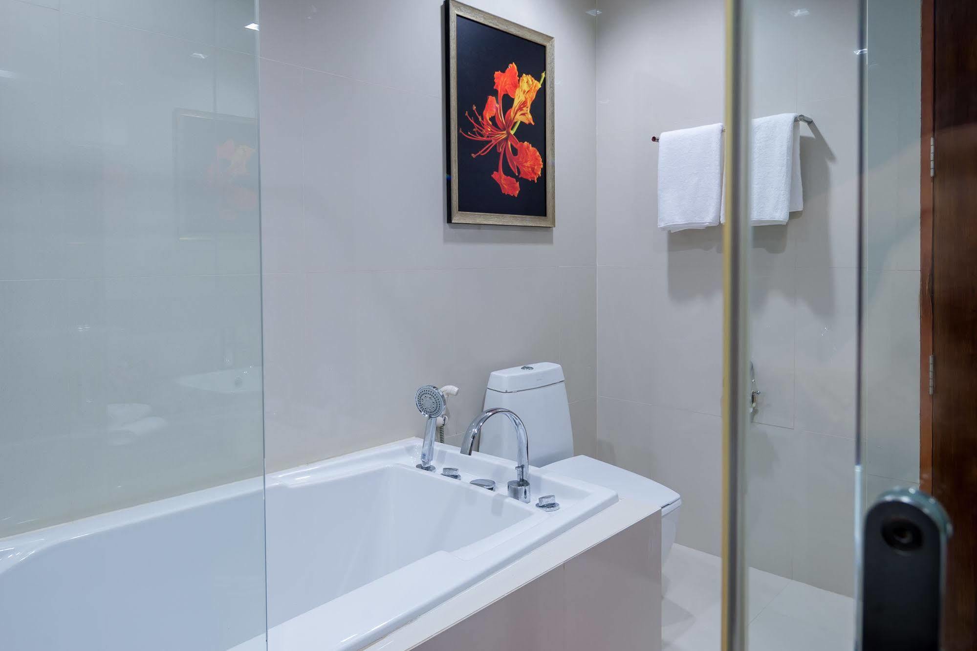 Musselana Condominium Джомтьен Экстерьер фото